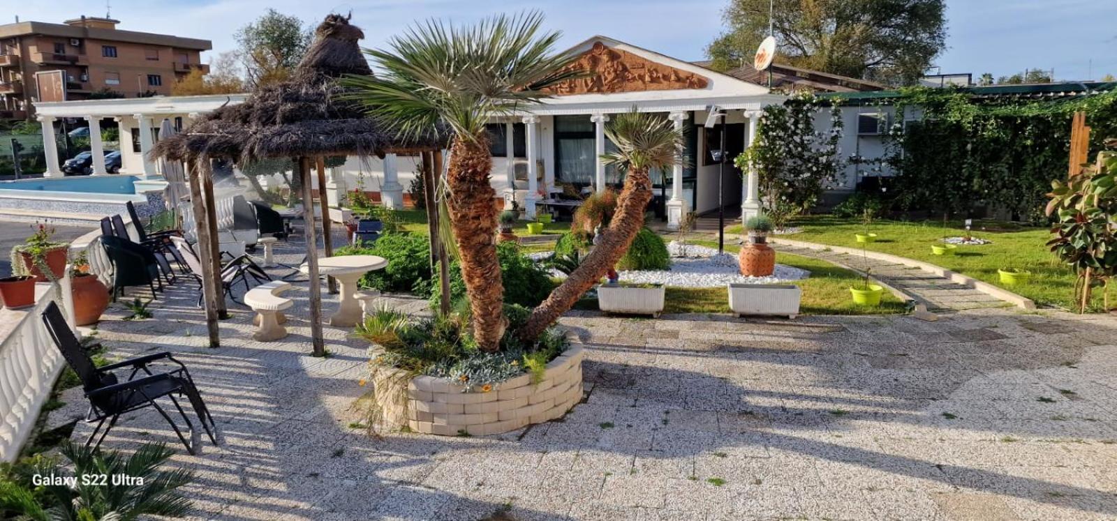 Hotel Chopin Фьюмичино Экстерьер фото