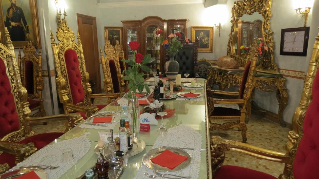 Hotel Chopin Фьюмичино Экстерьер фото